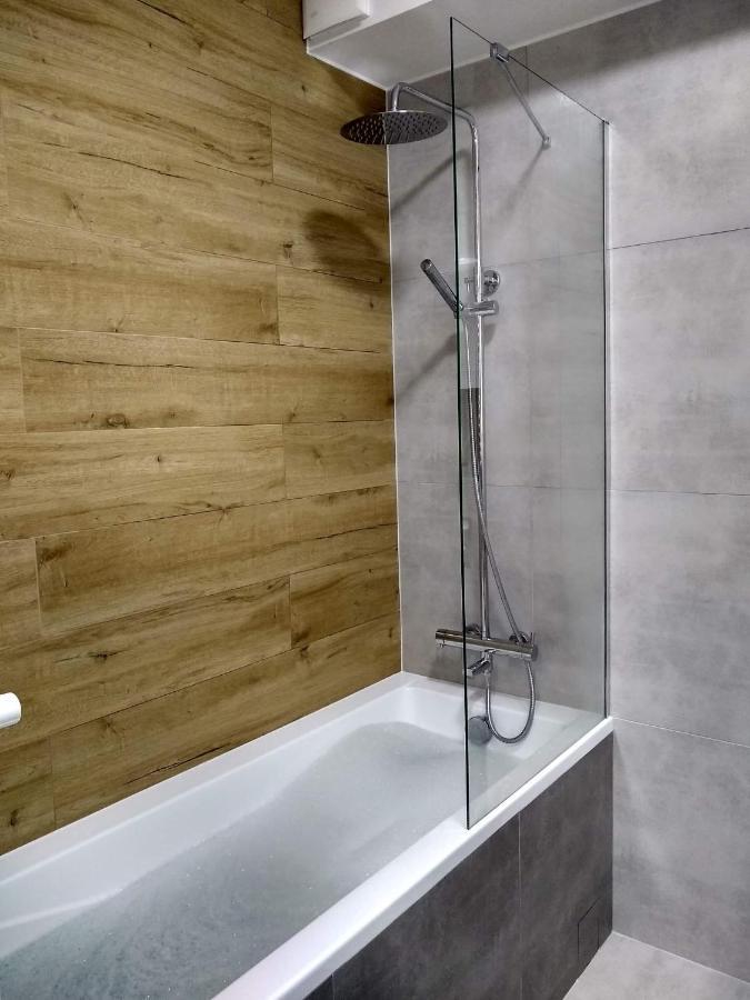 Apartament Centrum ビャウィストク エクステリア 写真